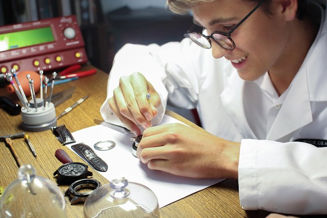 À Maurice Watch Workshop in Zurich - Price and what you actually get for $434.75
