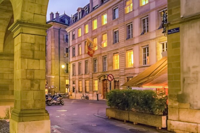 A Self-Guided Audio Tour of Geneva’s Old Town - What to Bring and Where to Start at Place du Bourg-de-Four