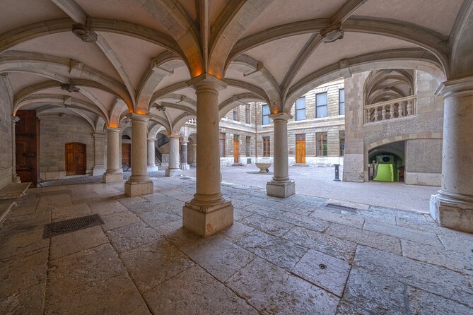 A Self-Guided Audio Tour of Geneva’s Old Town - Stop 1: Bourg-de-Four Marketplace, Your Route Starter and City-Scale Anchor