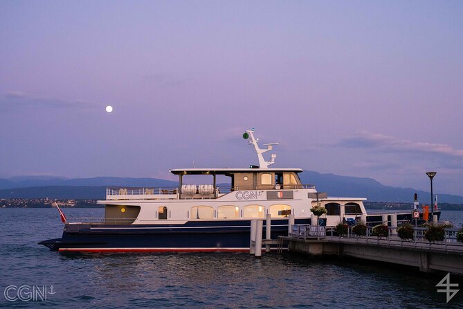 Audioguided sightseeing cruise of Geneva - Getting on Board at Quai du Mont-Blanc, and What You Should Bring