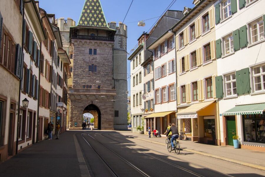 Basel: Express Walk with a Local in 60 minutes - How to get the best out of the 1 to 2 hour walking pace