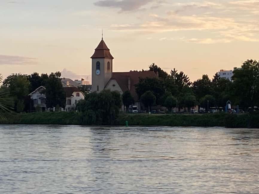 Basel: Fancy a bike tour through 3 countries in 60 minutes? - Weil am Rhein and back to Switzerland: Kleinhünigen harbor transformation