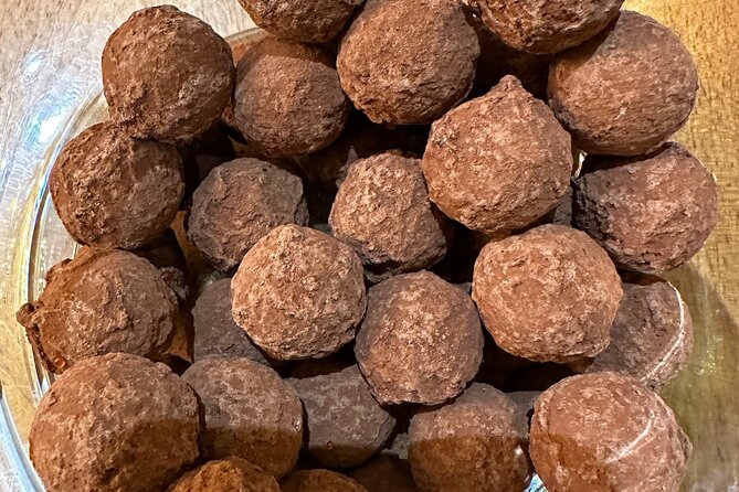 Basel Farmer's Market, Cheese, Chocolate & Pastry Tour - Walking pace, tram time, and what small group really means