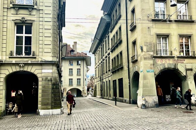 Beautiful Bern's Legends: A Self-Guided Audio Tour - Käfigturm Prison Tower to Bundesplatz: Medieval Walls and Federal Switzerland