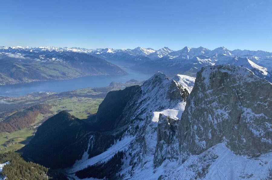 Bern: Mountain & Lake Helicopter Flight for 2 or 3 People - Why a 26-minute Bern helicopter flight makes sense for most trips