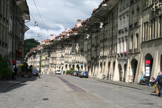 Bern Private Walking Tour with a Local Guide - How this Bern walking tour keeps the UNESCO feeling, without the hassle