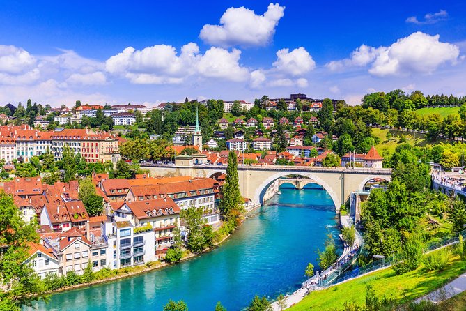Bern Sightseeing Private Walking Tour - How the Tour Works: Timing, Private Size, and Start Point