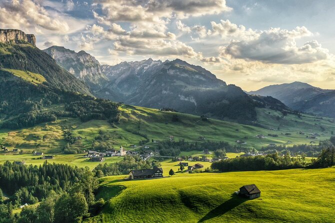 Breathtaking Private Hike with a Local Swiss Expert (1 day trip) - Choosing the hiking region: Bernese Oberland, Appenzell, or Canton of Uri