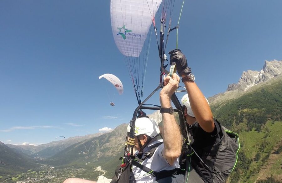 Chamonix and Paragliding Tour - Plan Praz tandem paragliding: what the 30 minutes is really about