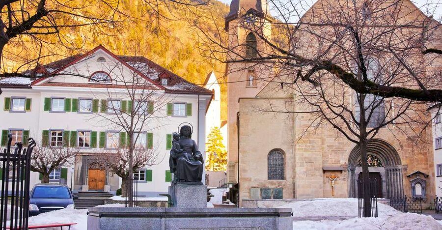 Chur: Private Express Walk with a Local in 90 minutes - Food and Drink Tips That Actually Change Your Afternoon