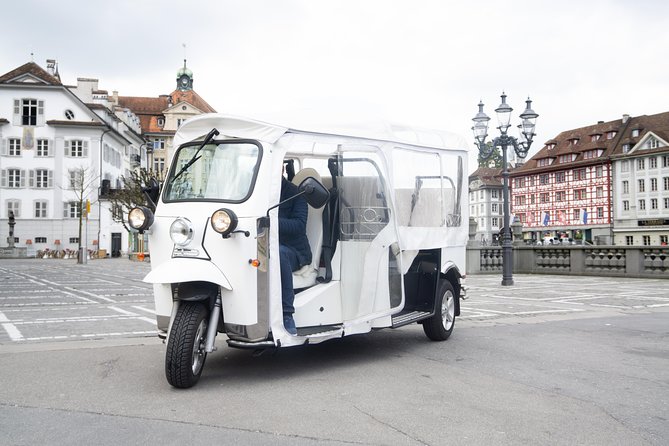 City Tour Plus Lucerne by Etuktuk - Old Town Lucerne stop: why the small streets are worth the ride