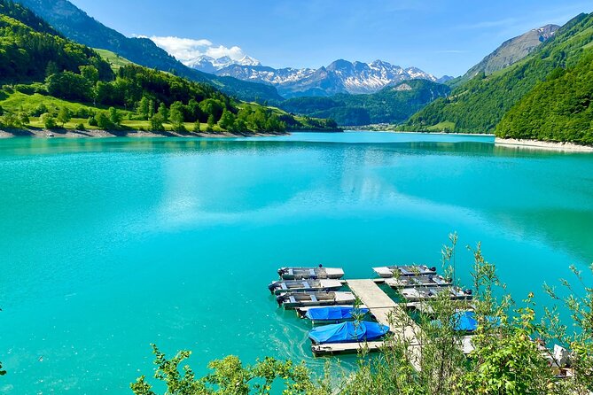 Crash Landing on You Private Switzerland Day Tour from Zurich or Lucerne (CLOY) - Stop 1: Lake Lungern, the scenic opening act