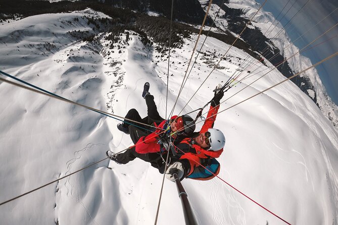 DAVOS: Paragliding Tandem Flight In Swiss Alps (Video & Photos Included) - Why Jakobshorn tandem paragliding feels like Davos at its best