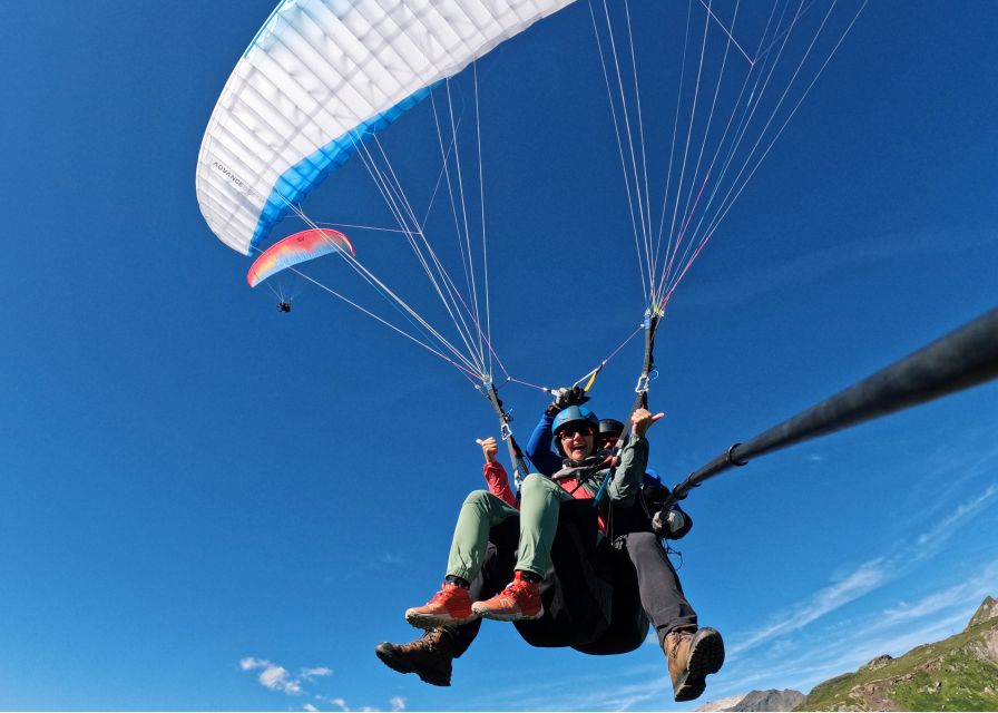 Davos: Tandem Paragliding Flight - Flying: Steering When You Want, Gliding When You Don’t