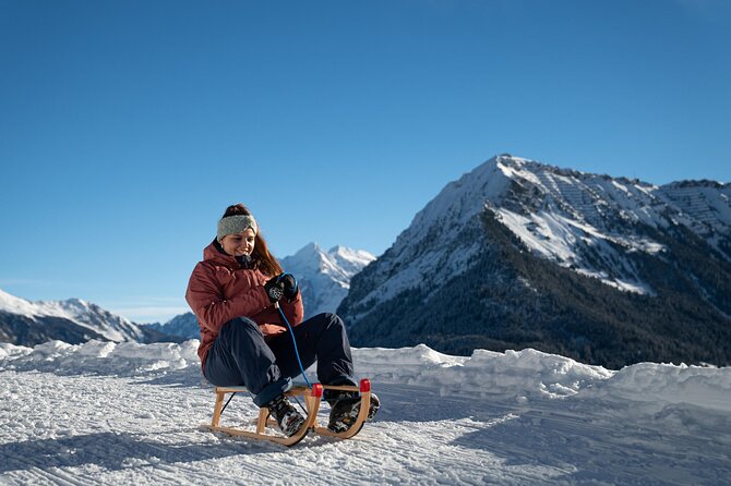 Day Sledding in Interlaken - When snow pushes you to Mürren instead of Isenfluh