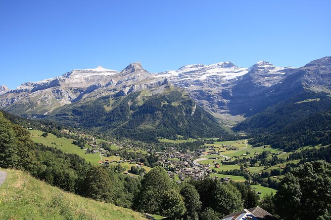 Day trip to Glacier 3000 from Montreux - Picking the right option: Trip Only, Cable Car, or Gold