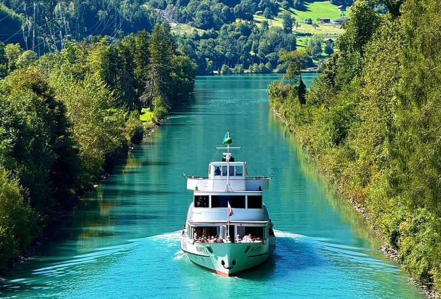 Discover Interlaken E-Bike Tour - Lakes Ruins and Views - Unspunnen Castle Ruin: a medieval start with festival vibes
