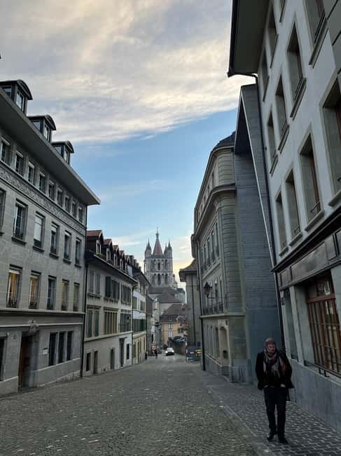 Discover Lausanne’s highlights with a local guide (EN) - Key things that make this tour worth your time
