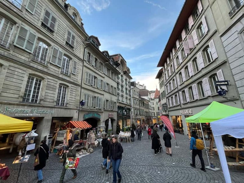 Discover Lausanne’s highlights with a local guide (EN) - Flon and Pont Bessières: modern Lausanne, explained at walking pace