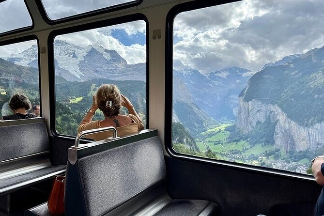 Easy countryside tour in Swiss Alps - kids friendly - Lauberhorn race in Wengen: why ski fans will perk up
