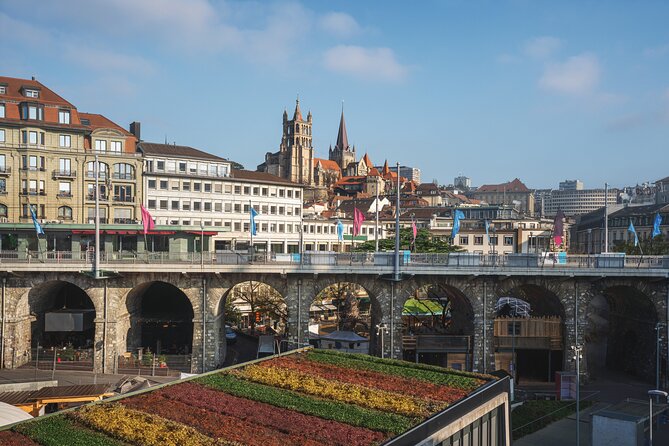 Explore Lausanne in 60 minutes with a Local - Key highlights that make this walk worth your hour