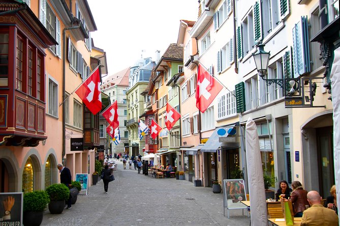 Explore Zurich in 60 minutes with a Local - A 60-minute Zurich hit list with local eyes