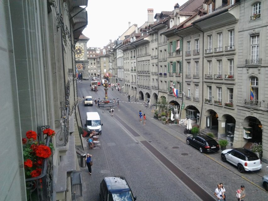 Exploring Bern: Swiss Capital Private Walking Half-Day Tour - Parliament Building and Church of the Holy Ghost, power and faith