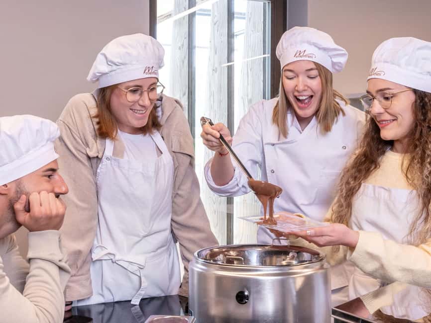 Flawil: Chocolarium Ticket - Tasting Stations: More Sweet Chances Than You Expect