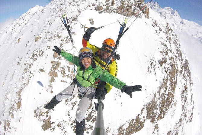 FLYMATTERHORN VIP Paragliding from Zermatt, With Matterhorn View - In the air: what the ride feels like for first-timers