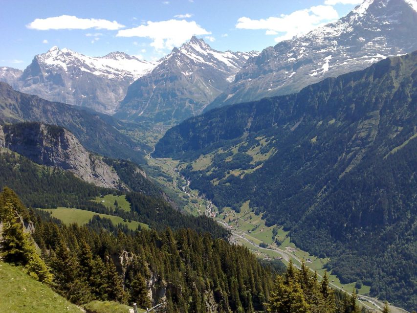 Free-Day in Interlaken Village from Lausanne - Getting to Interlaken: the meeting point and the ride reality