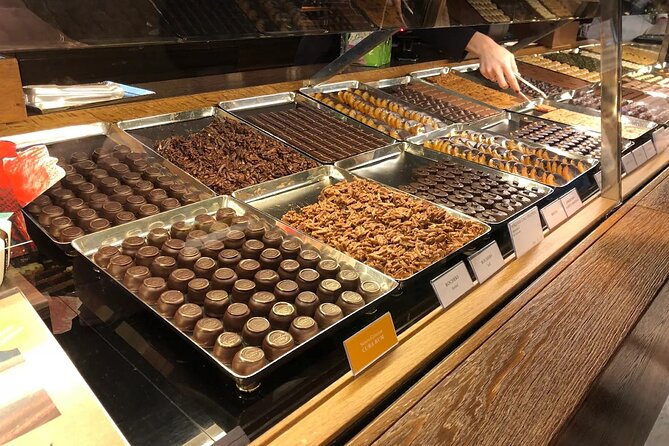 From Basel: Zurich Tour with Chocolate tasting and Lake Cruise - FAQ