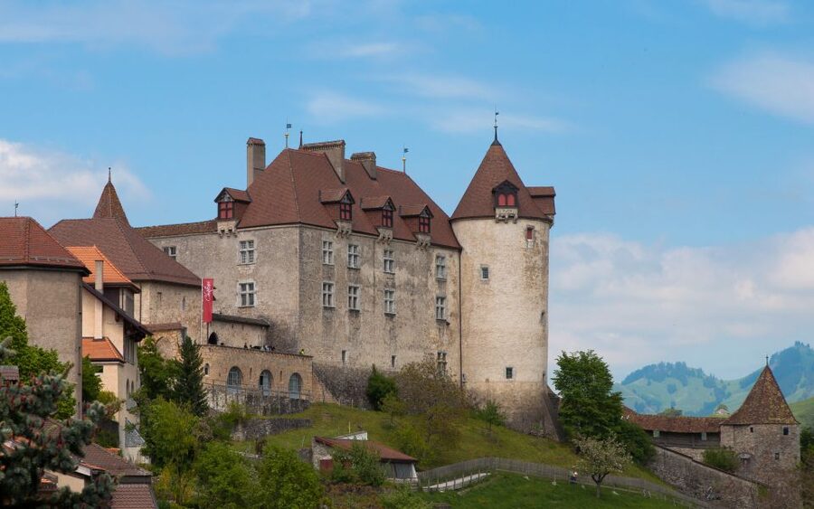 From Geneva: Gruyères Tour with Cheese & Chocolate Factories - The Optional GoldenPass Panoramic Train From Montbovon