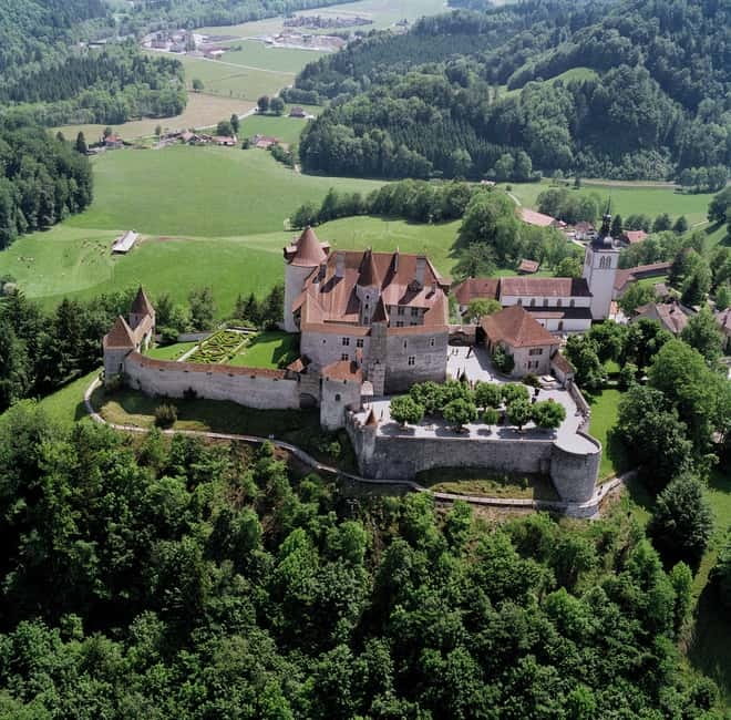 From Geneva: Gruyères Tour with Cheese & Chocolate Factories - Maison Cailler Chocolate Factory: The Best Way to Start