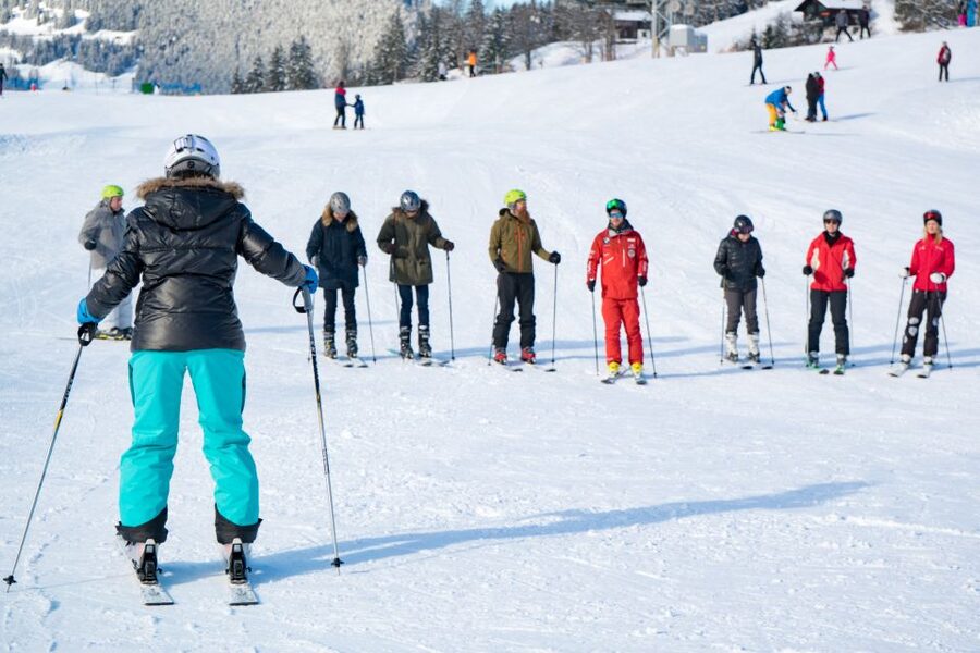 From Interlaken: 8-Hour Skiing in Grindelwald for Beginner's - Where the views fit in, Eiger Northface and glaciers in motion