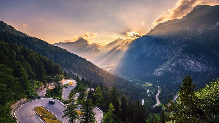From Lake Como or Milan: Bernina Red Train Tour to St.Moritz - Getting to Tirano: private pickup and a 2 to 3 hour road start