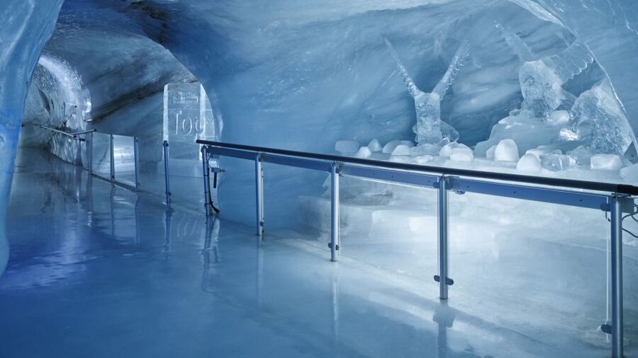 From Lausanne: Interlaken and Jungfrau Train Experience - Ice Palace and Ice Tunnel: ice that you walk through