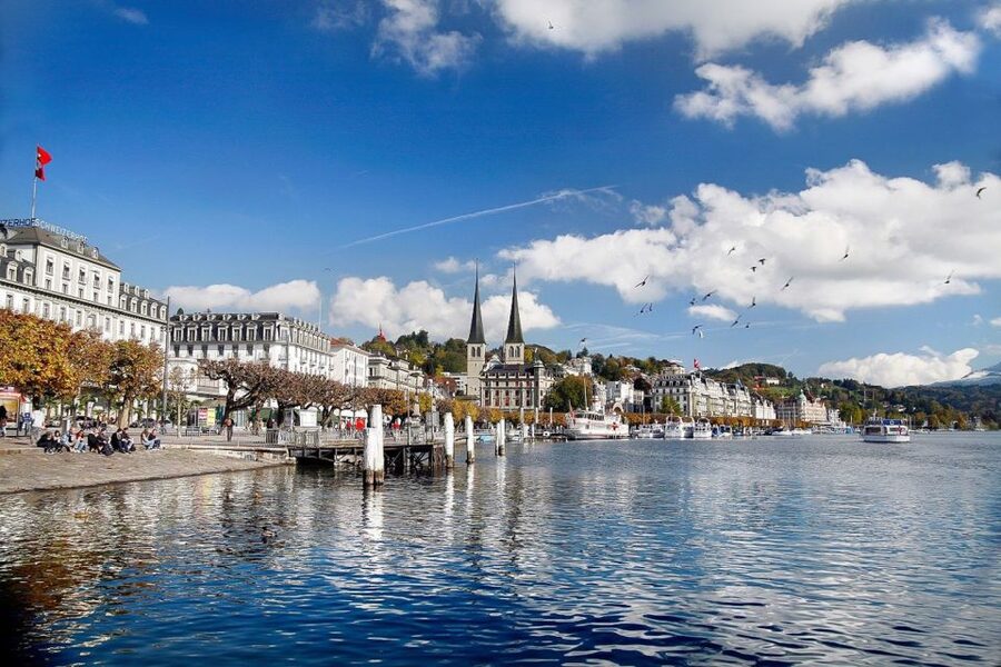 From Zurich: Day Trip to Lucerne with Optional Yacht Cruise - Who should book this Zurich to Lucerne day trip?