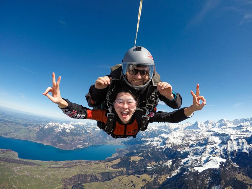 From Zurich: Interlaken Skydiving & Scenic Flight Adventure - What to Bring, and Why Warm Clothes Matter for a 4,000 m Jump