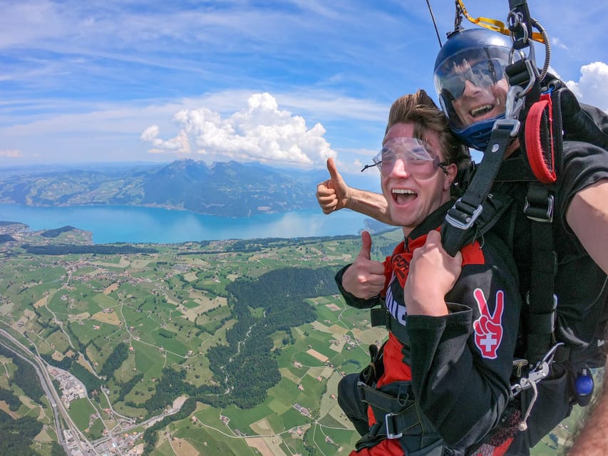 From Zurich: Interlaken Skydiving & Scenic Flight Adventure - The Tandem Jump: 4,000 m Altitude, 45 Seconds of Freefall
