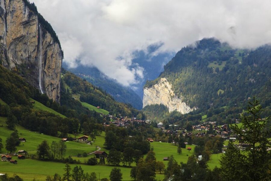 From Zurich: Jungfraujoch Guided Day Tour with Cogway Train - Cogway train up to Jungfraujoch via Kleine Scheidegg