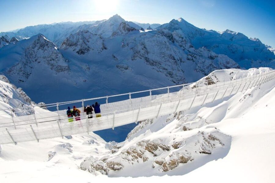 From Zurich: Mt. Titlis, Glacier Paradise, and Lucerne Tour - The ROTAIR revolving gondola, why the views feel different