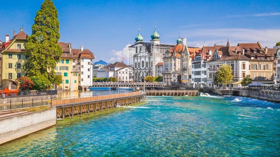 From Zurich: Premium Panoramic Train, Lucerne & Interlaken - What a strong guide adds, from Juliana to Ivan