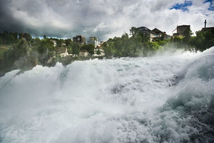 From Zurich to The Rhine Falls - Pass through Schaffhausen and spot Munot Fortress
