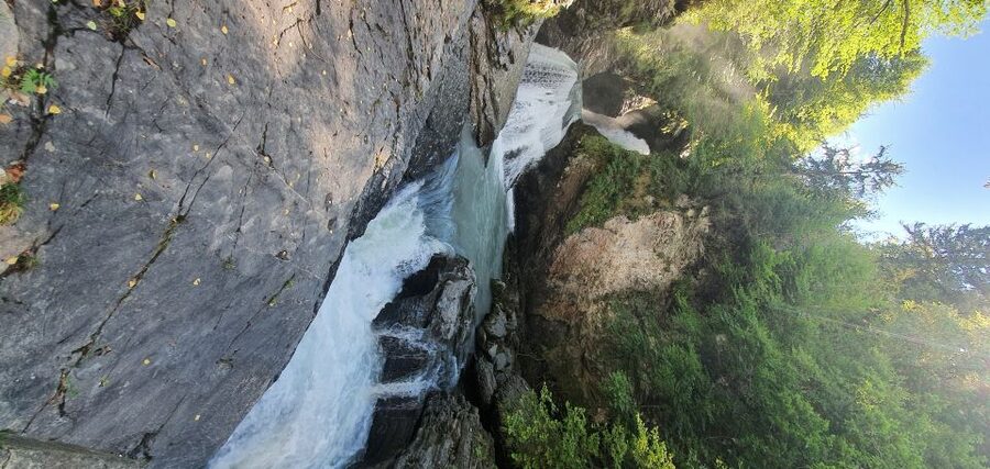 From Zurich: Waterfalls Valley & Aareschlucht Gorge Day Tour - Reichenbach Falls near Meiringen: funicular views and Sherlock Holmes lore