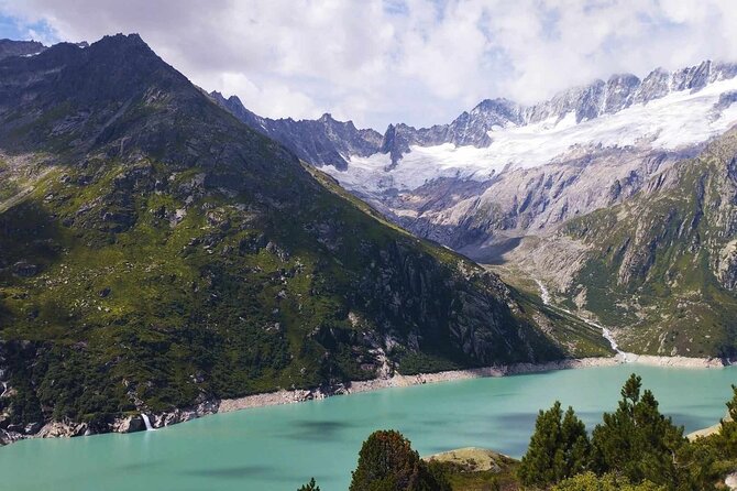 Full-Day Hiking Swiss Alps and Lake swim with Pick-up - Gear and clothing: the fast checklist that keeps you comfortable