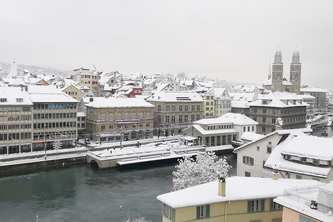 Full-Day Private Zurich Sightseeing Tour and Chocolate Tasting - Lake Zurich picnic plus Swiss chocolate tasting