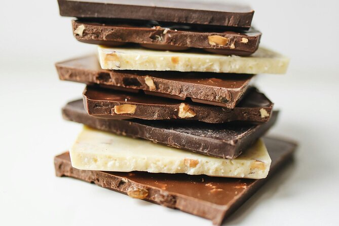 Geneva Chocolate & Sweet Delights Walking Tour by Do Eat Better - Key things to know before you go
