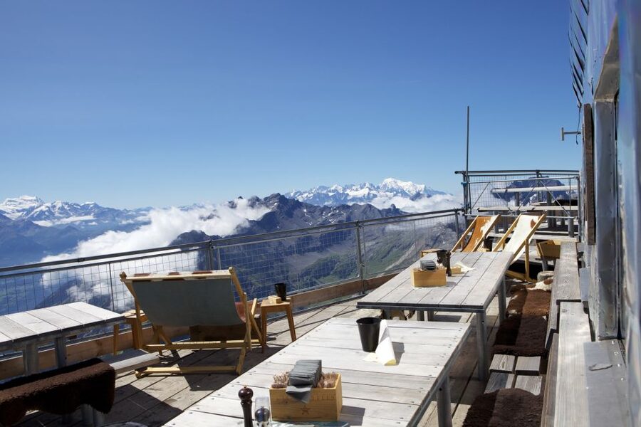 Geneva: Glacier 3000 - High Level Experience and Montreux - Montreux on the way back, Mediterranean plants and famous-music energy
