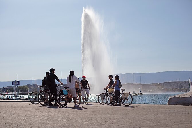 Geneva Highlights Tour by Bike - 3h - Key things you will notice on this Geneva bike tour