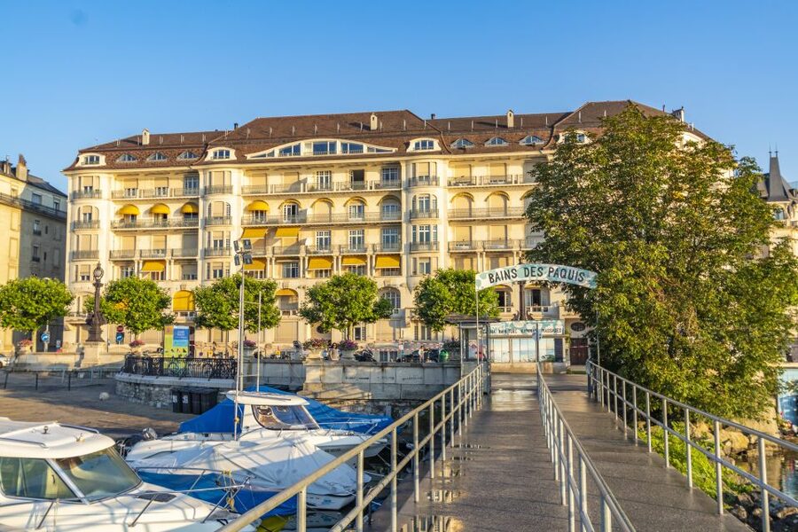 Geneva: Insta-Perfect Walk with a Local - Where the walk starts: Place des Volontaires, in front of the theatre building